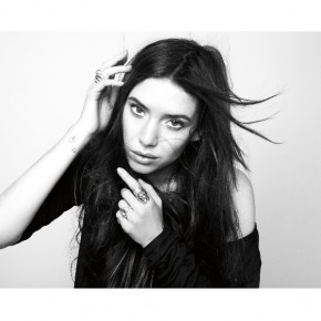 İSVEÇ'TEN MÜZİK (2): "a little bit" of Lykke Li