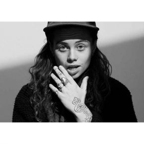 MÜZİK TRENDLERİ: TASH SULTANA, Avustralya onunla gurur duyuyor