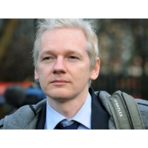 Julian Assange : Medyaların Sessizliği